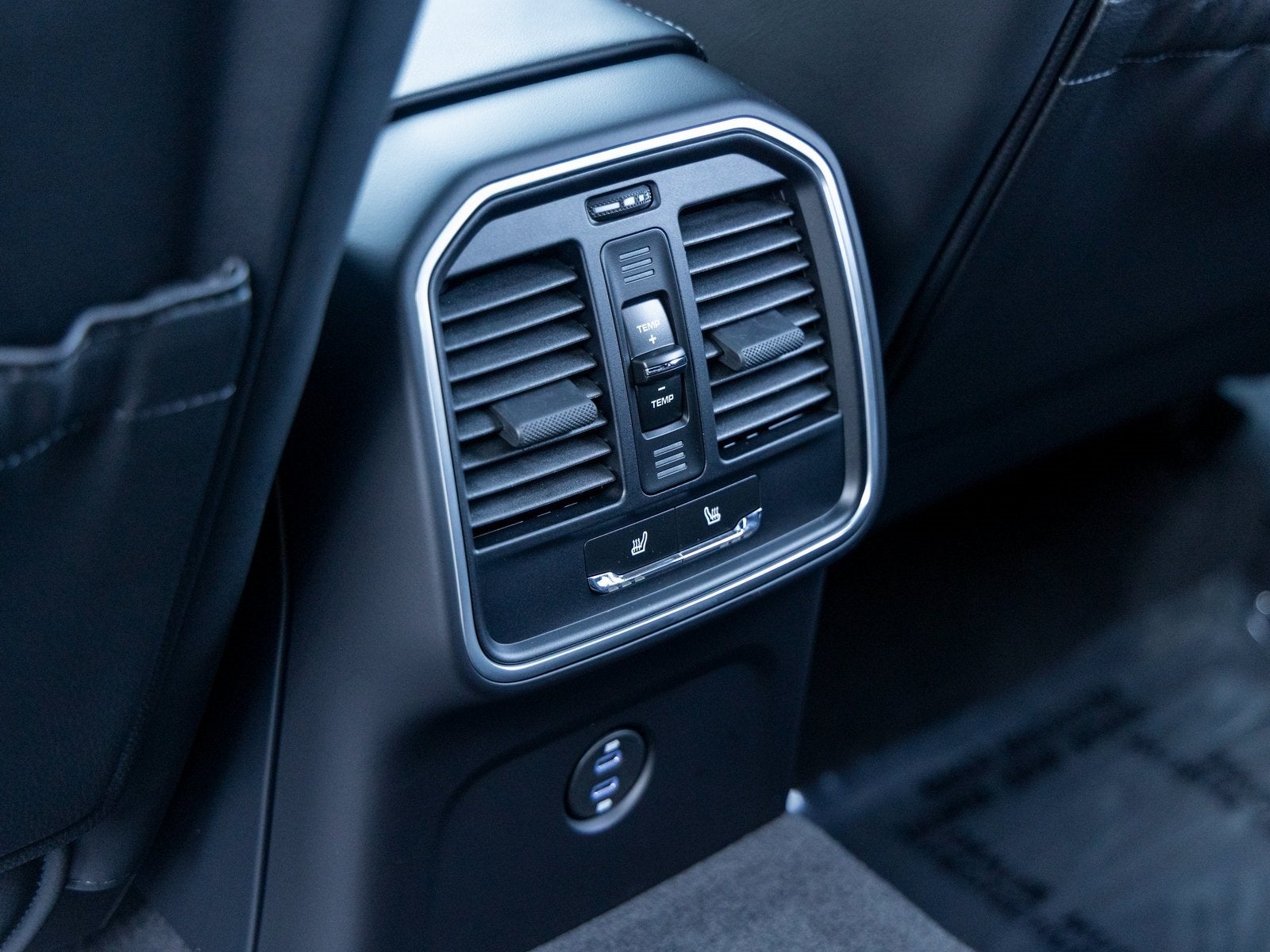 2026 Porsche Macan Macan T