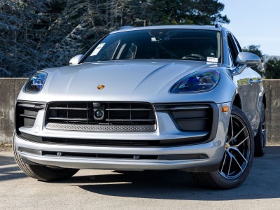 2026 Porsche Macan Macan
