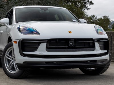 2026 Porsche Macan Macan