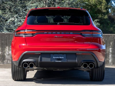 2026 Porsche Macan Base