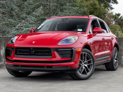 2026 Porsche Macan Base