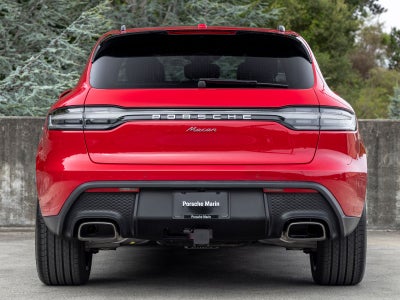 2026 Porsche Macan Base
