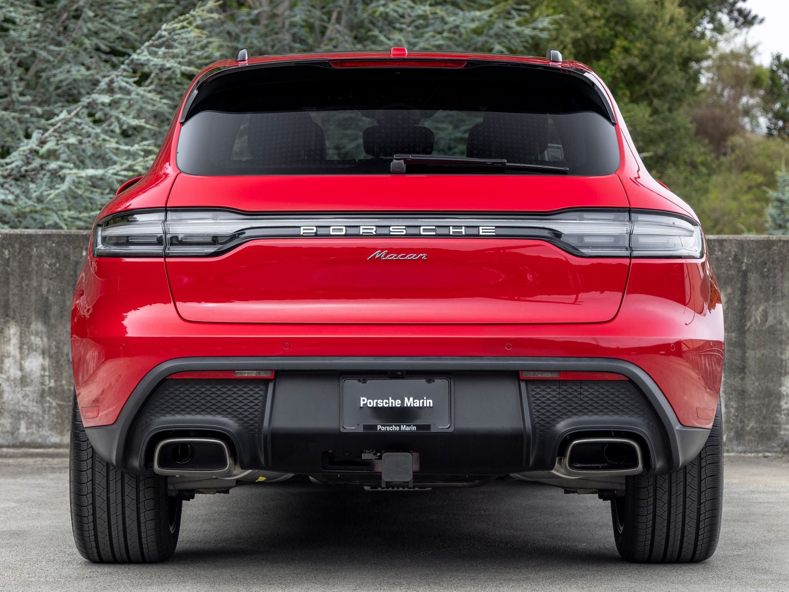 2026 Porsche Macan Base