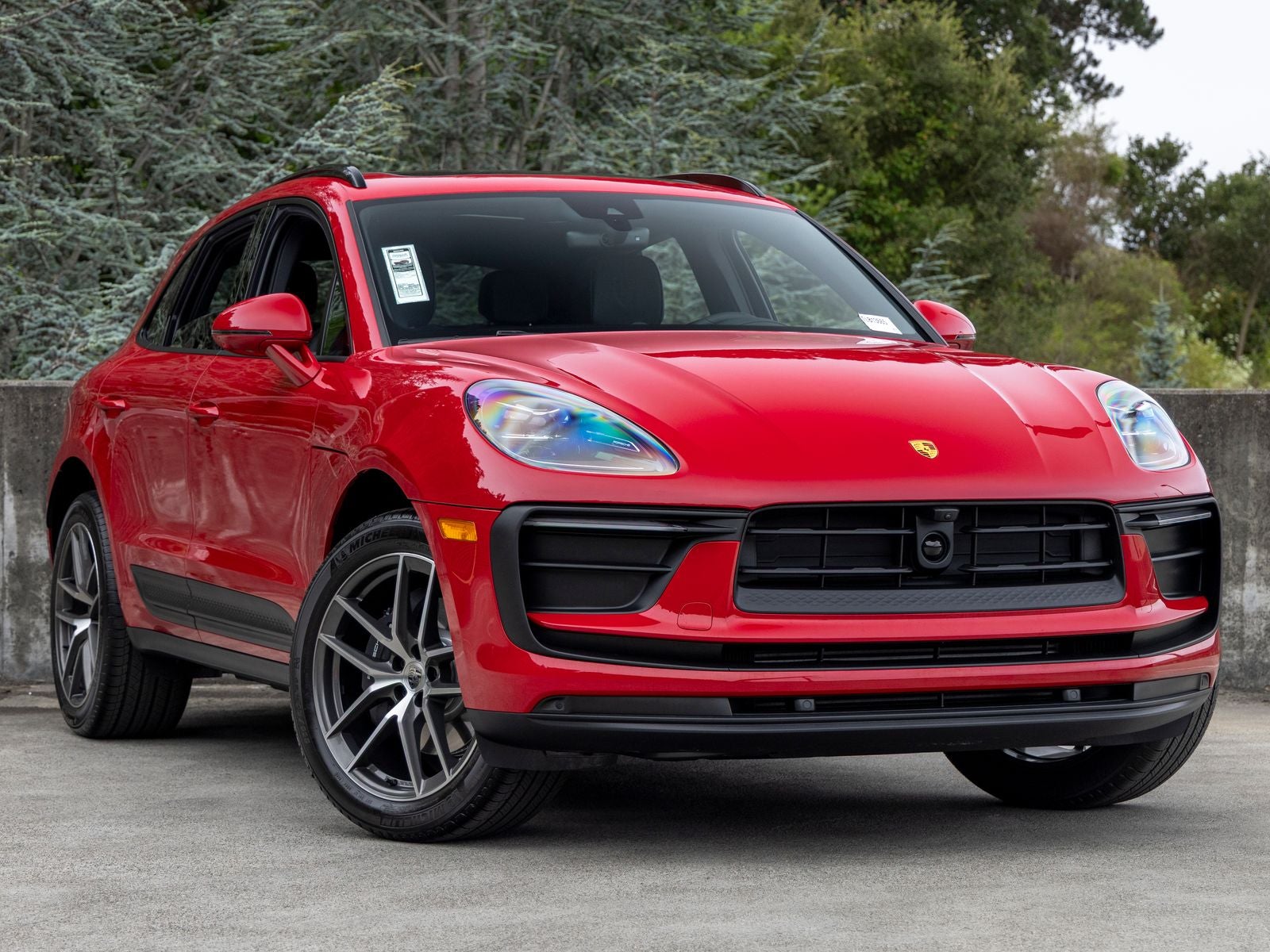 2026 Porsche Macan Base