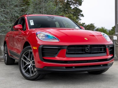 2026 Porsche Macan Base