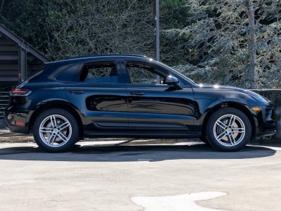 2025 Porsche Macan Macan