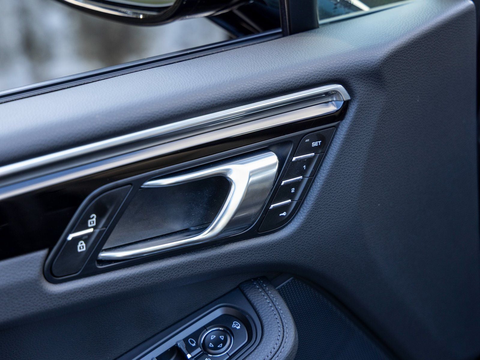 2025 Porsche Macan Macan