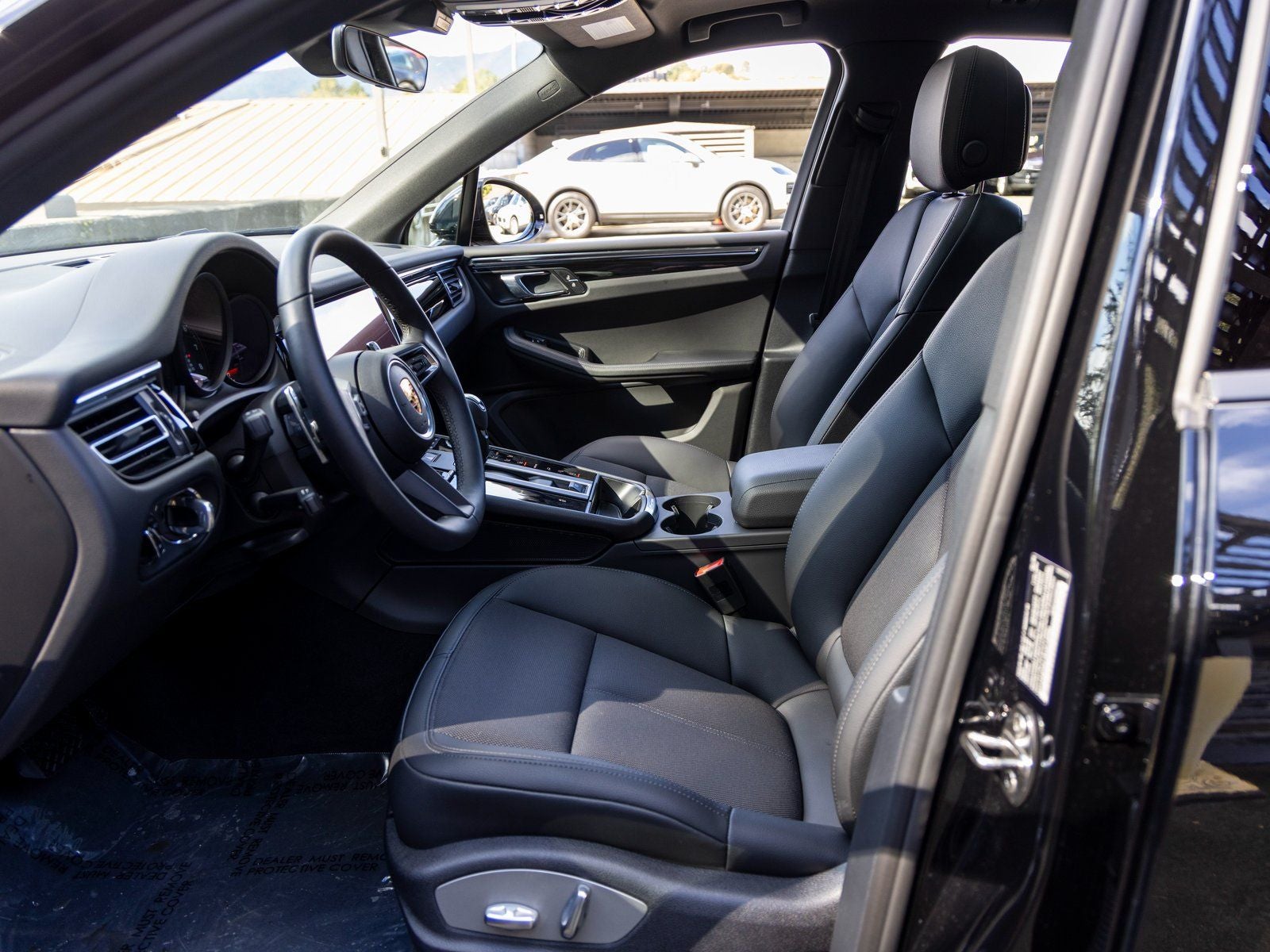 2025 Porsche Macan Macan