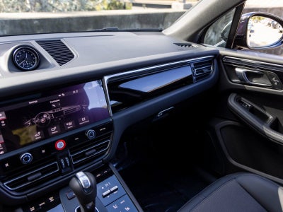 2025 Porsche Macan Macan