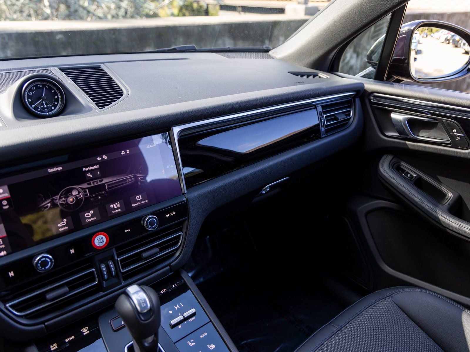 2025 Porsche Macan Macan