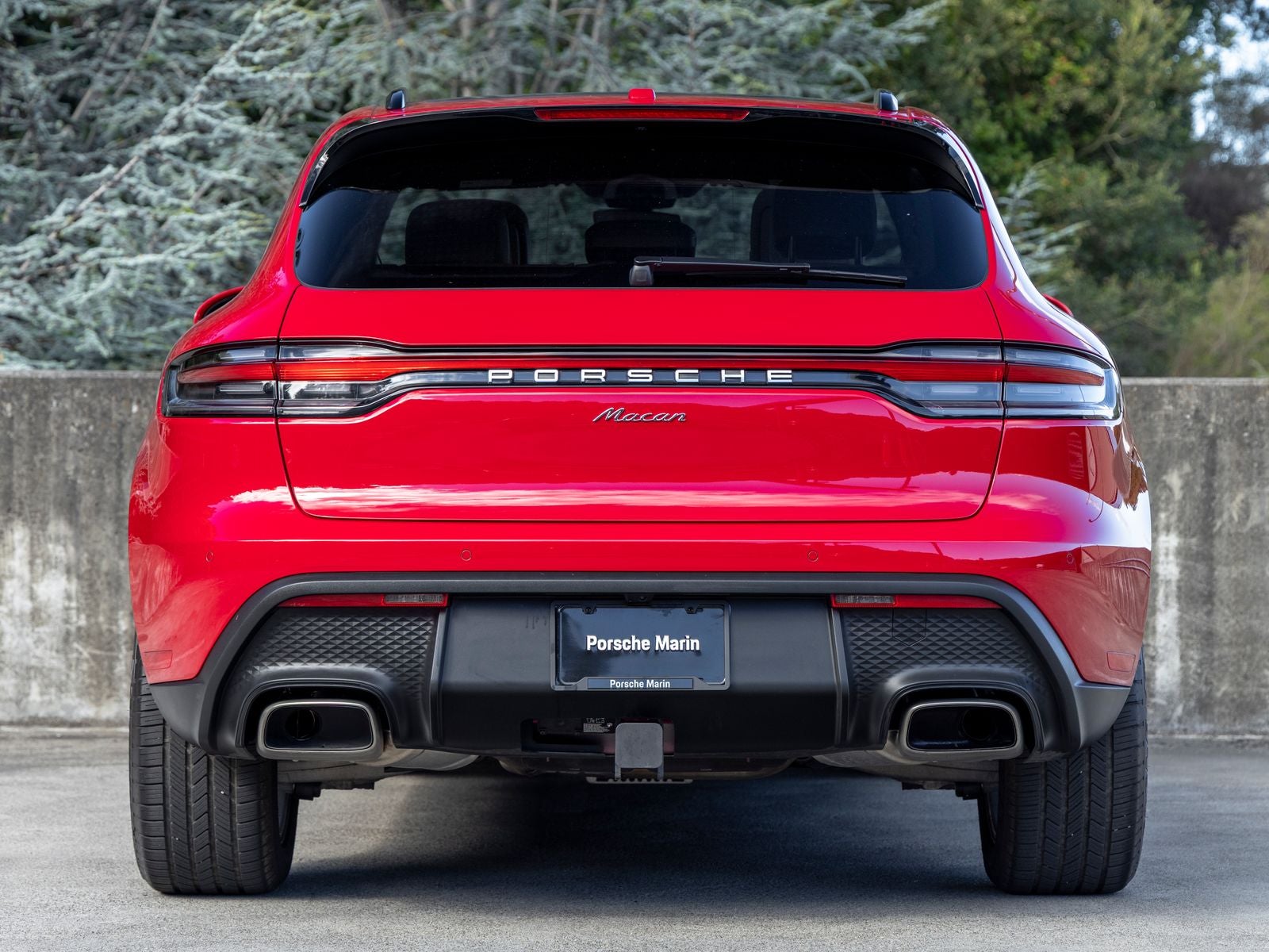 2026 Porsche Macan Base