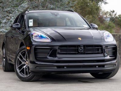 2026 Porsche Macan Macan