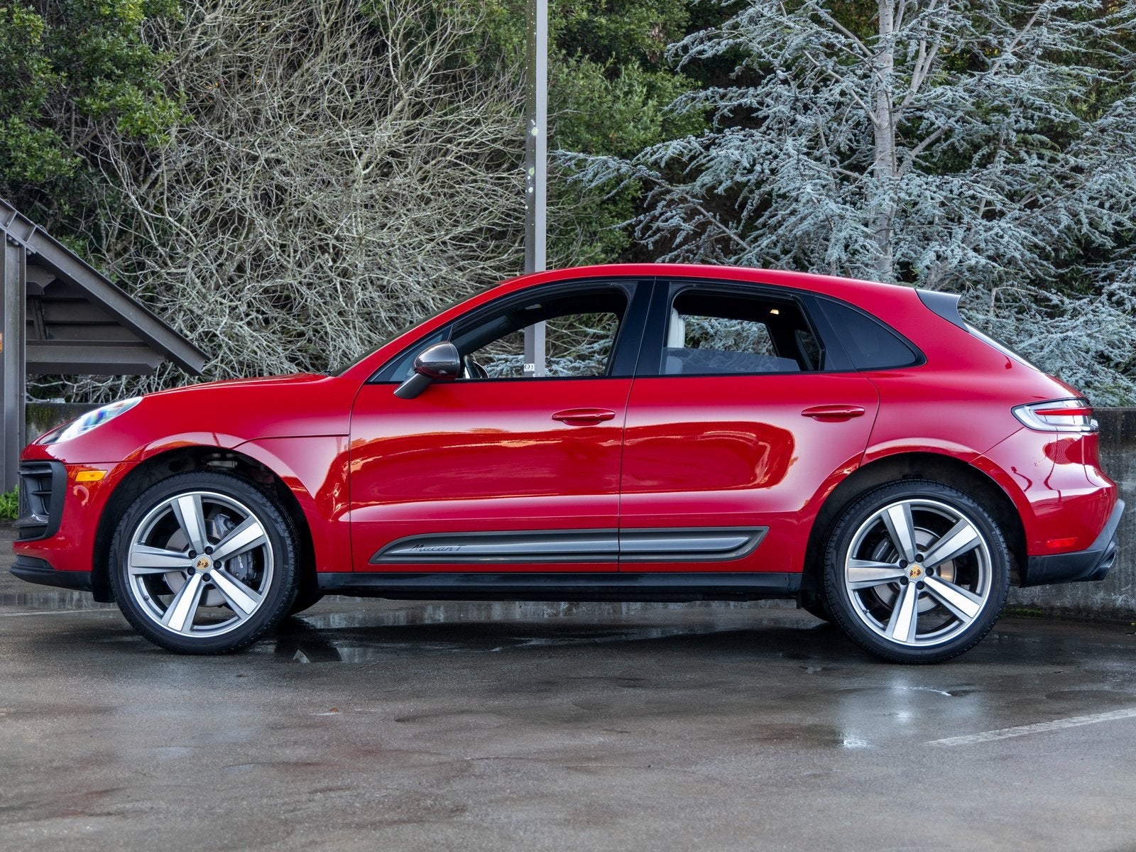 2024 Porsche Macan Macan T (MY24)