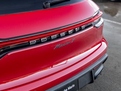 2024 Porsche Macan Macan T (MY24)