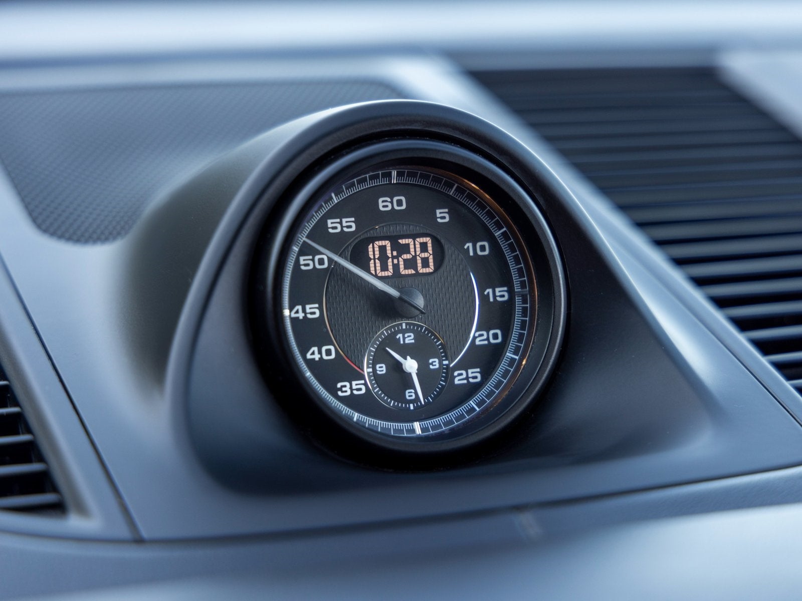 2024 Porsche Macan Macan T (MY24)