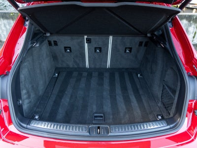 2024 Porsche Macan Macan T (MY24)