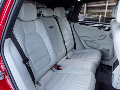 2024 Porsche Macan Macan T (MY24)