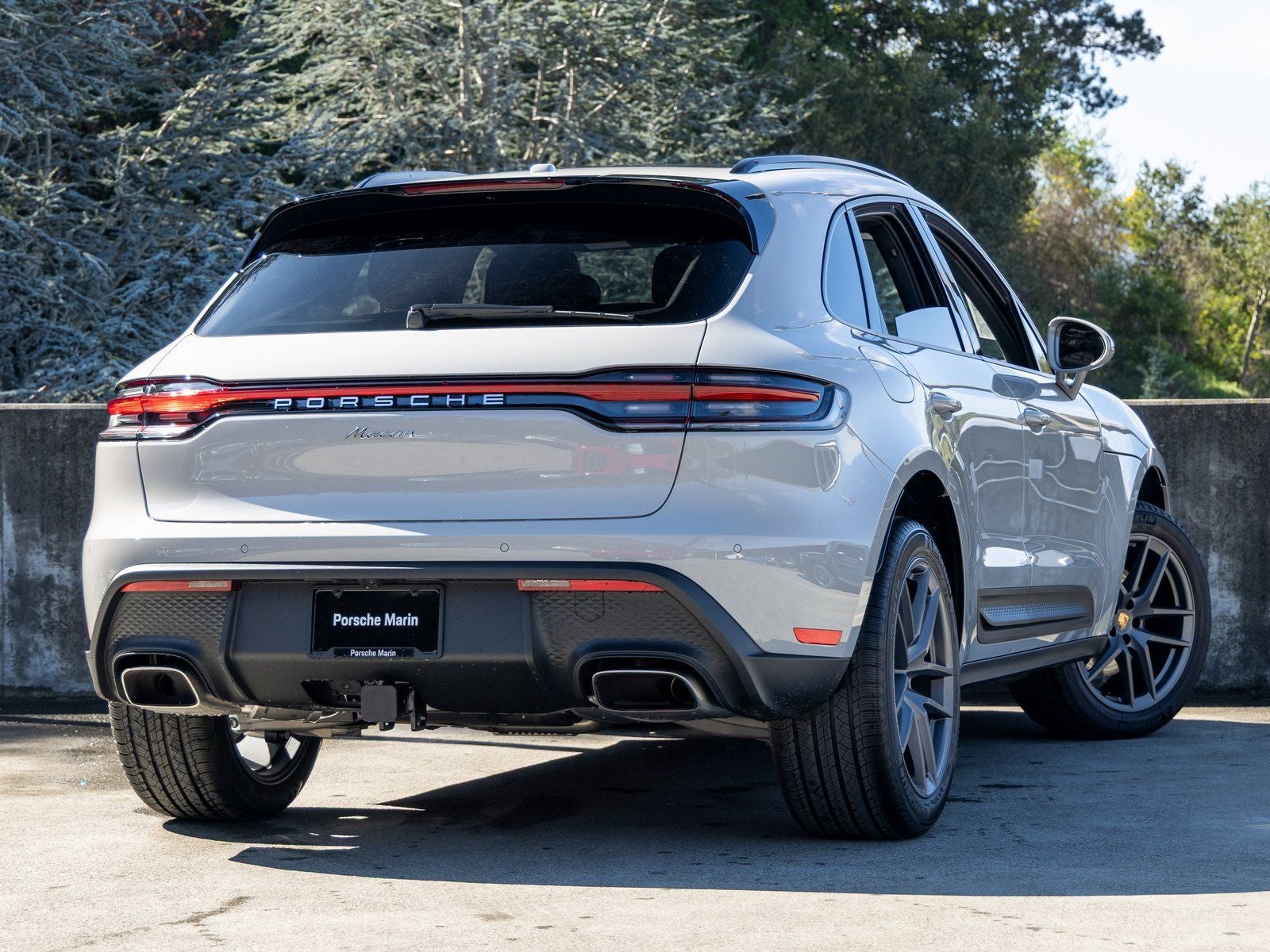 2026 Porsche Macan Macan