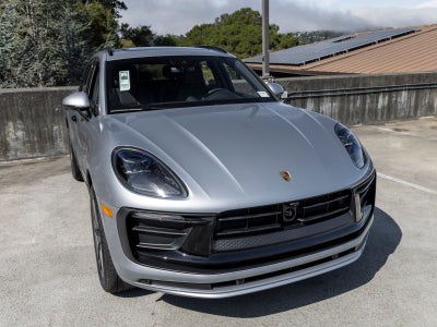 2026 Porsche Macan Macan T