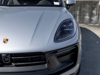 2026 Porsche Macan Macan T