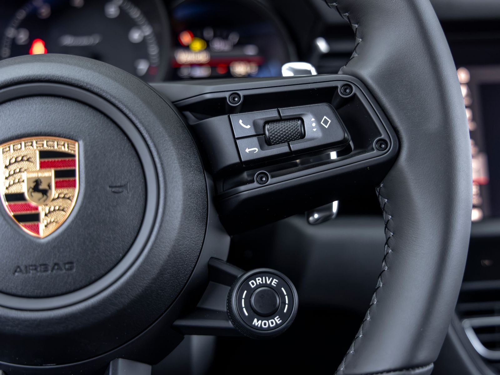 2026 Porsche Macan Macan T