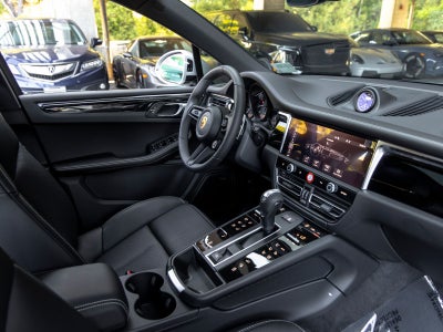 2026 Porsche Macan Macan T