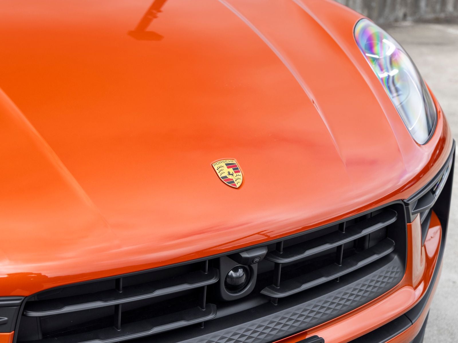 2023 Porsche Macan Base