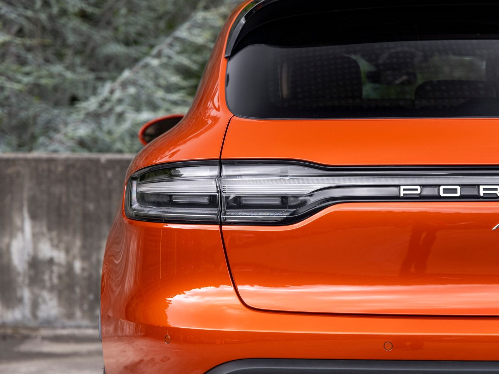 2023 Porsche Macan Base