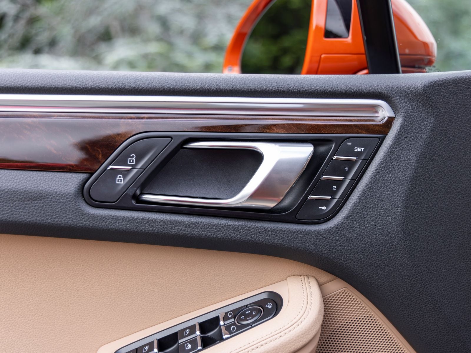 2023 Porsche Macan Base