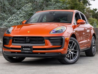 2023 Porsche Macan Base