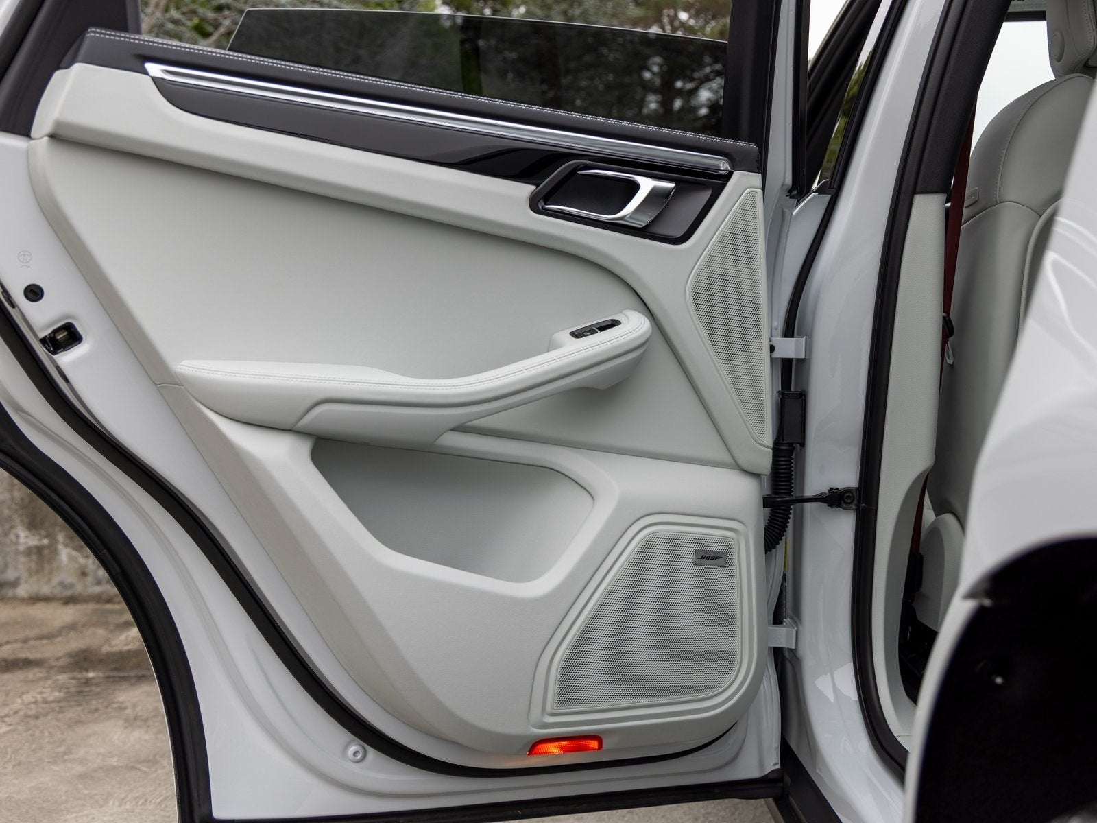 2025 Porsche Macan Macan