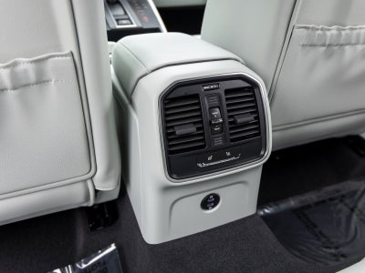 2025 Porsche Macan Macan