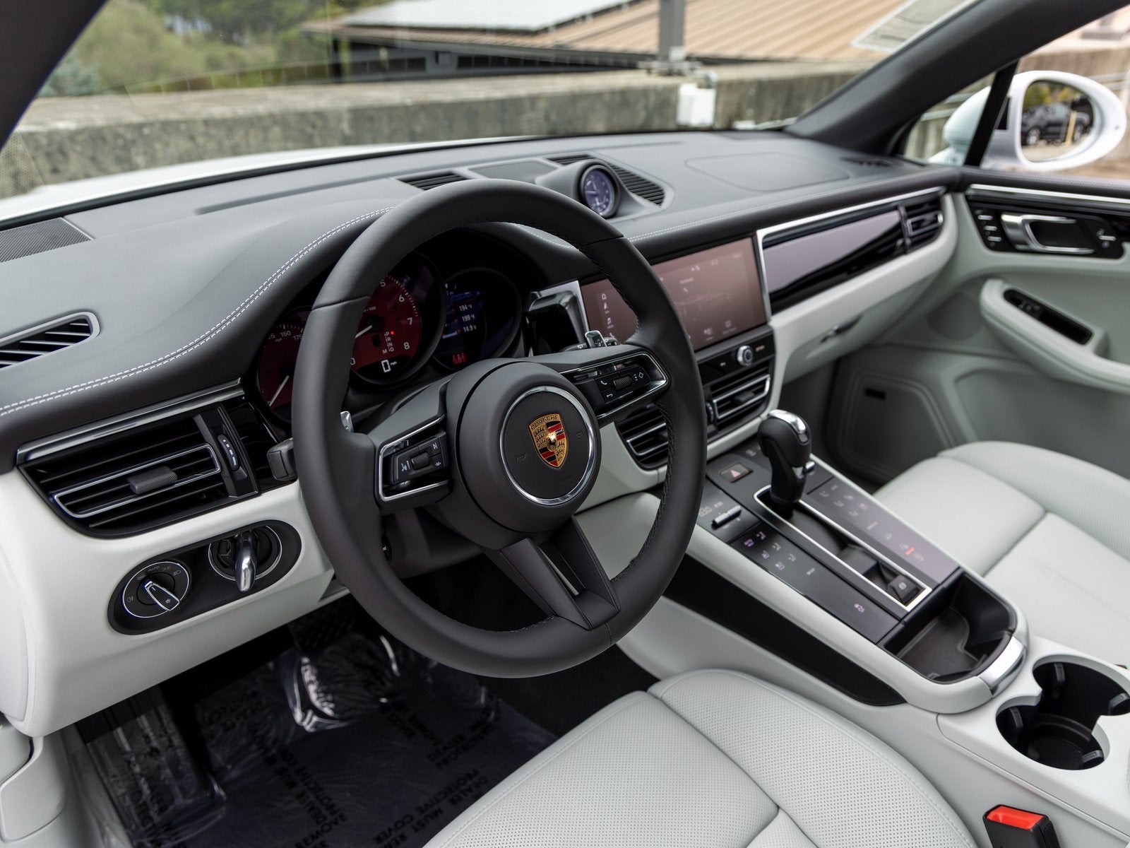 2025 Porsche Macan Macan