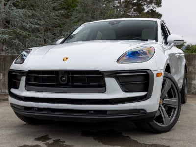 2025 Porsche Macan Macan