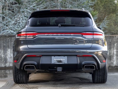 2026 Porsche Macan Macan