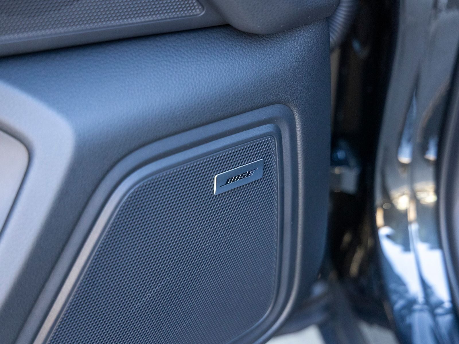 2026 Porsche Macan Macan T