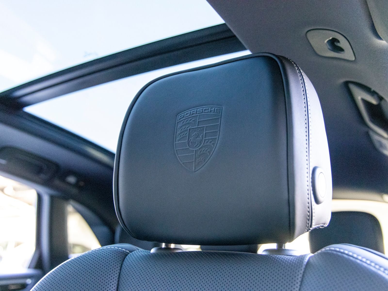 2026 Porsche Macan Macan T