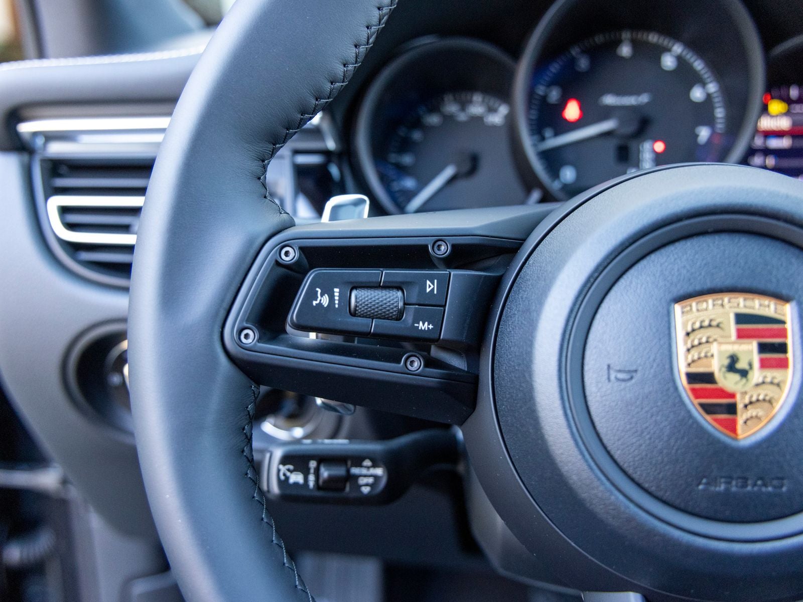 2026 Porsche Macan Macan T