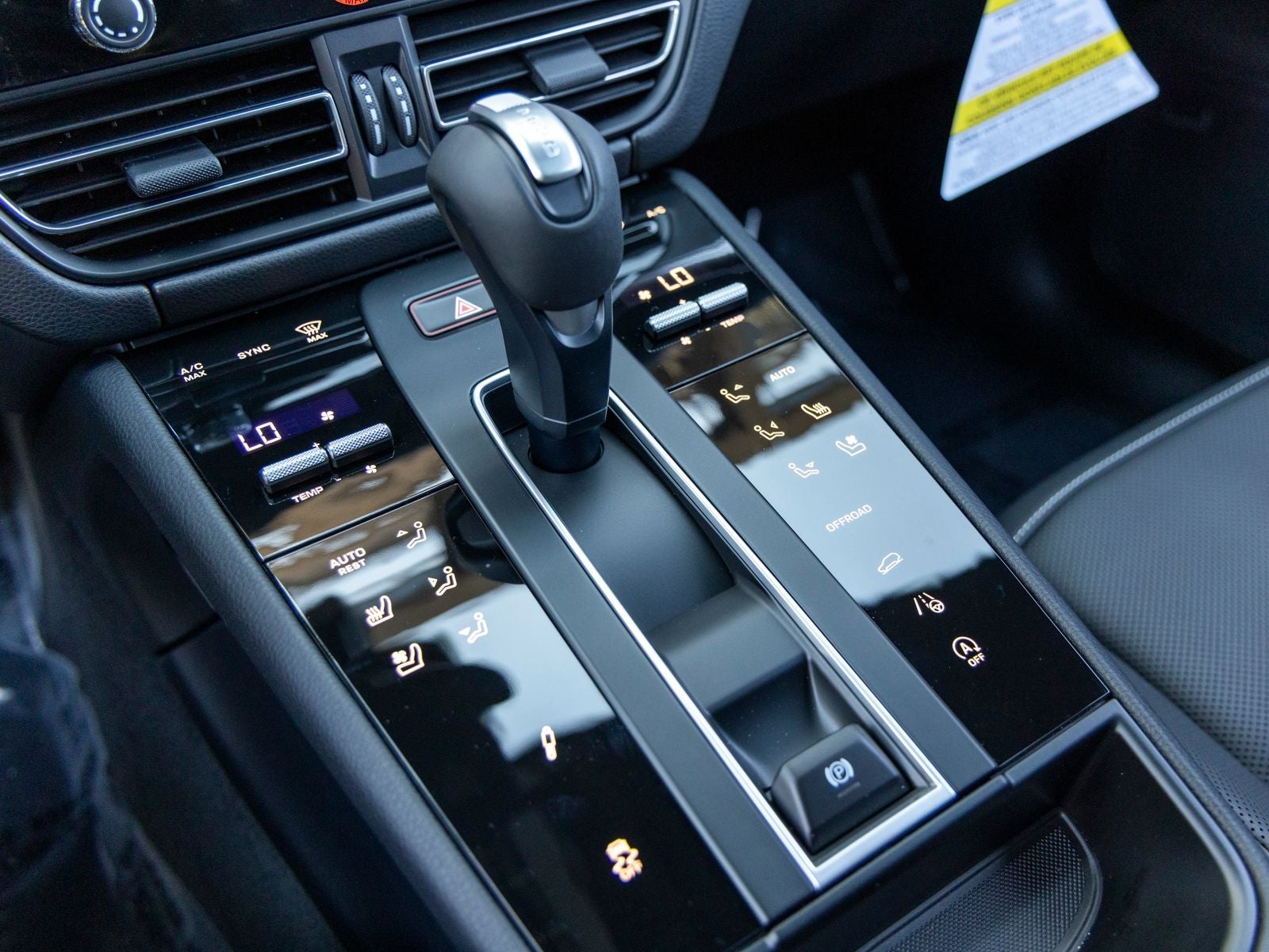 2026 Porsche Macan Macan T