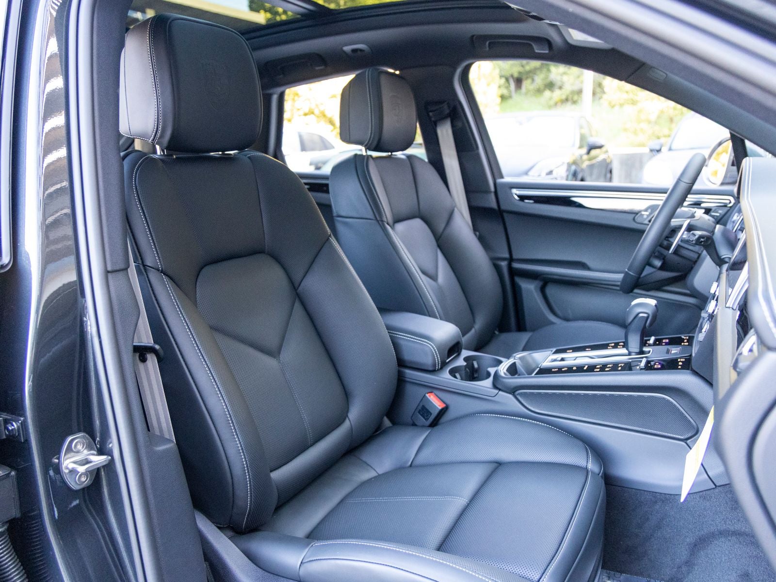 2026 Porsche Macan Macan T