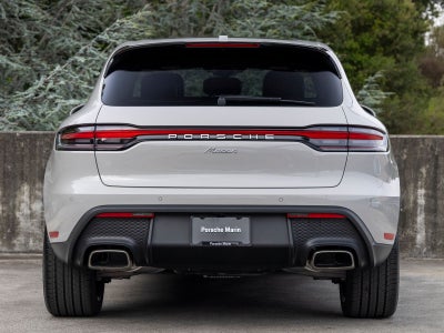 2026 Porsche Macan Base