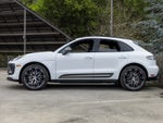 2023 Porsche Macan Macan T (MY23)