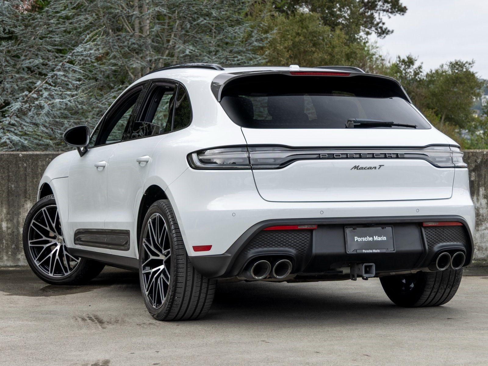 2023 Porsche Macan Macan T (MY23)