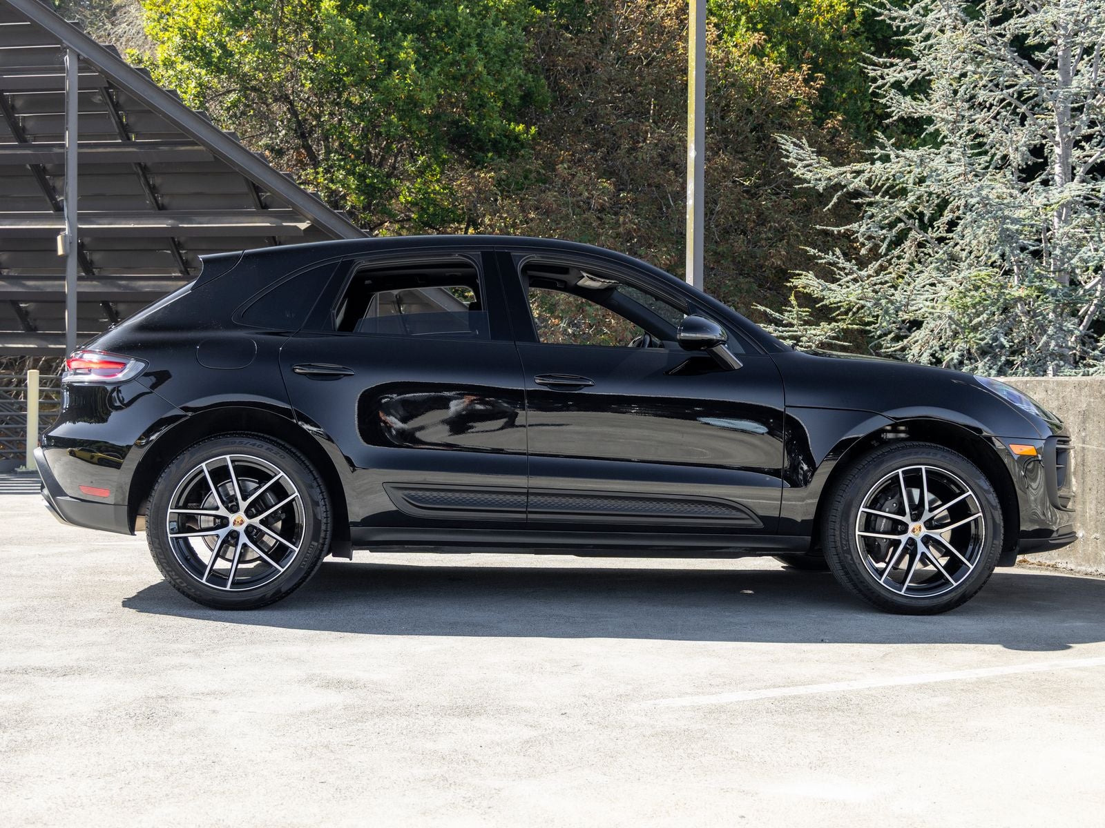 2023 Porsche Macan Macan (MY23)