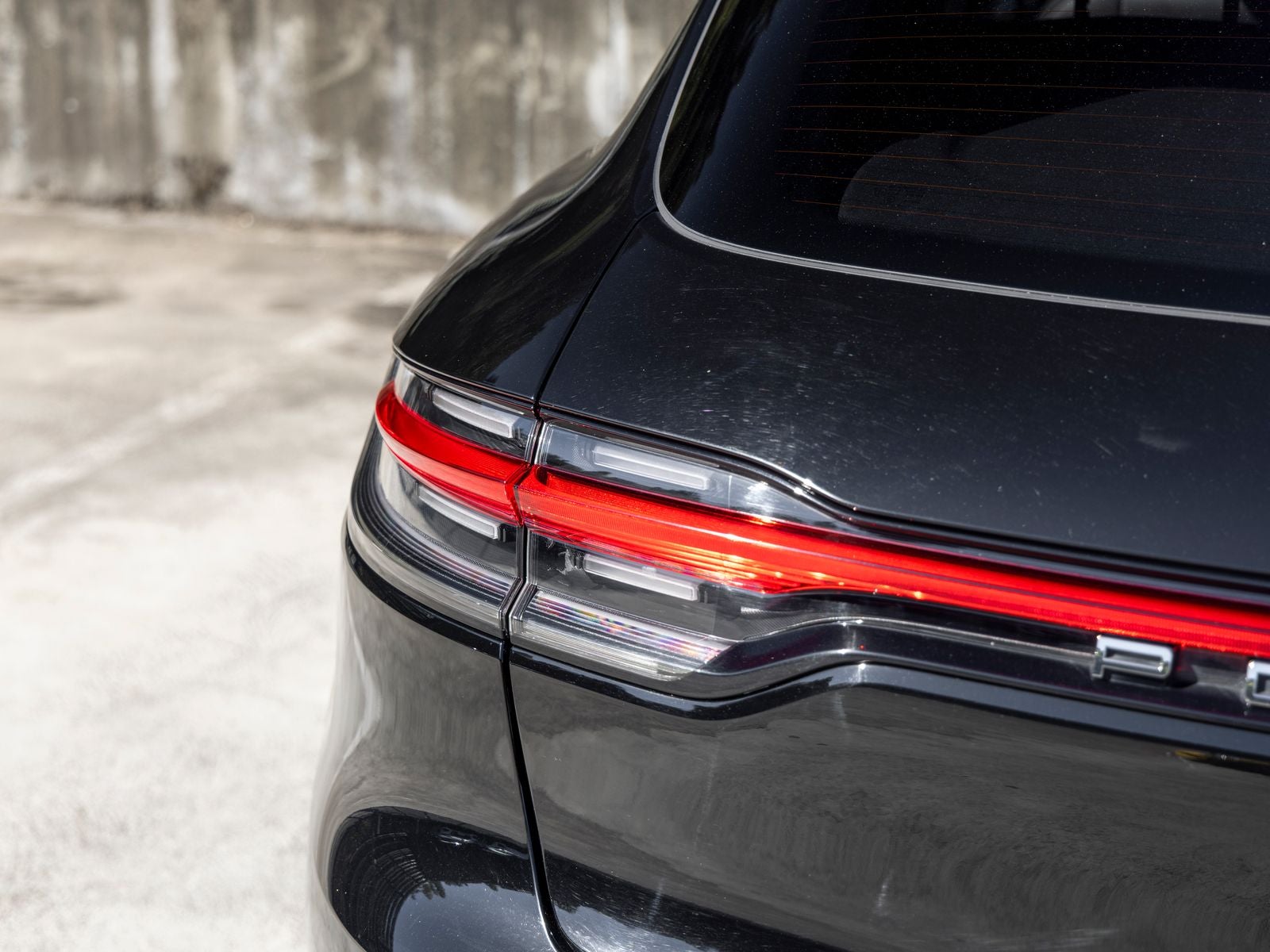 2023 Porsche Macan Macan (MY23)
