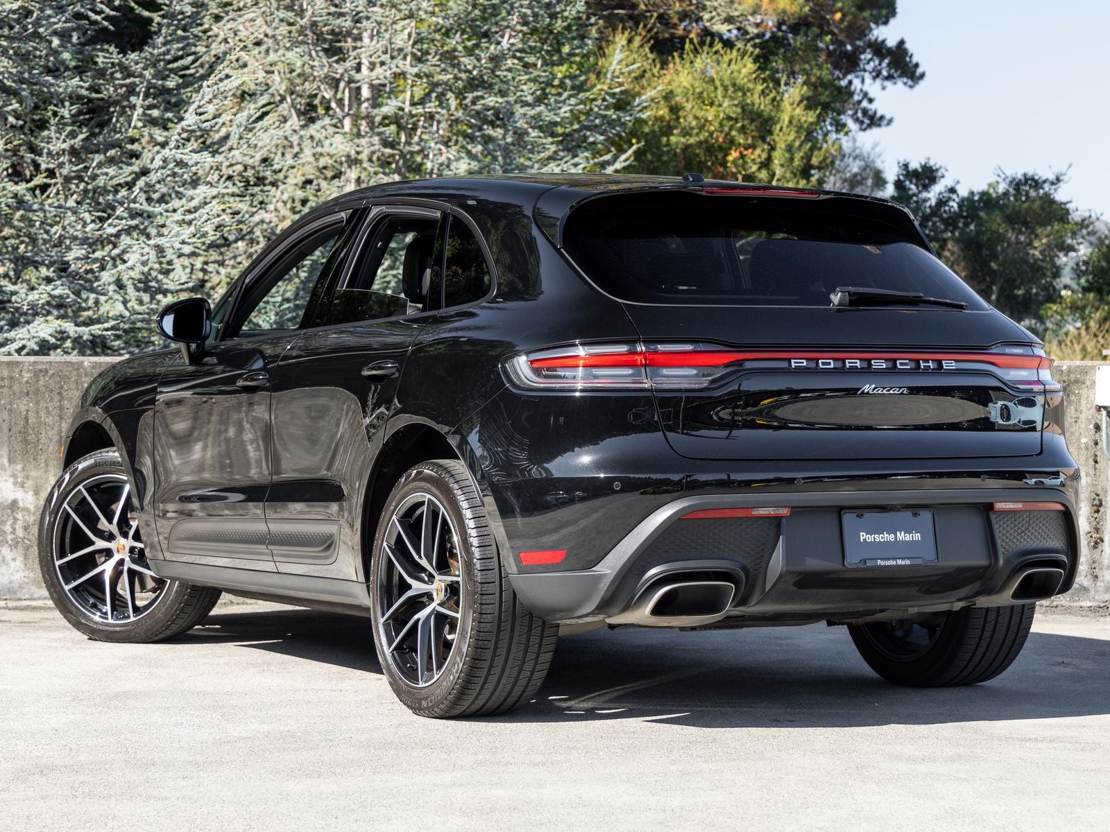 2023 Porsche Macan Macan (MY23)