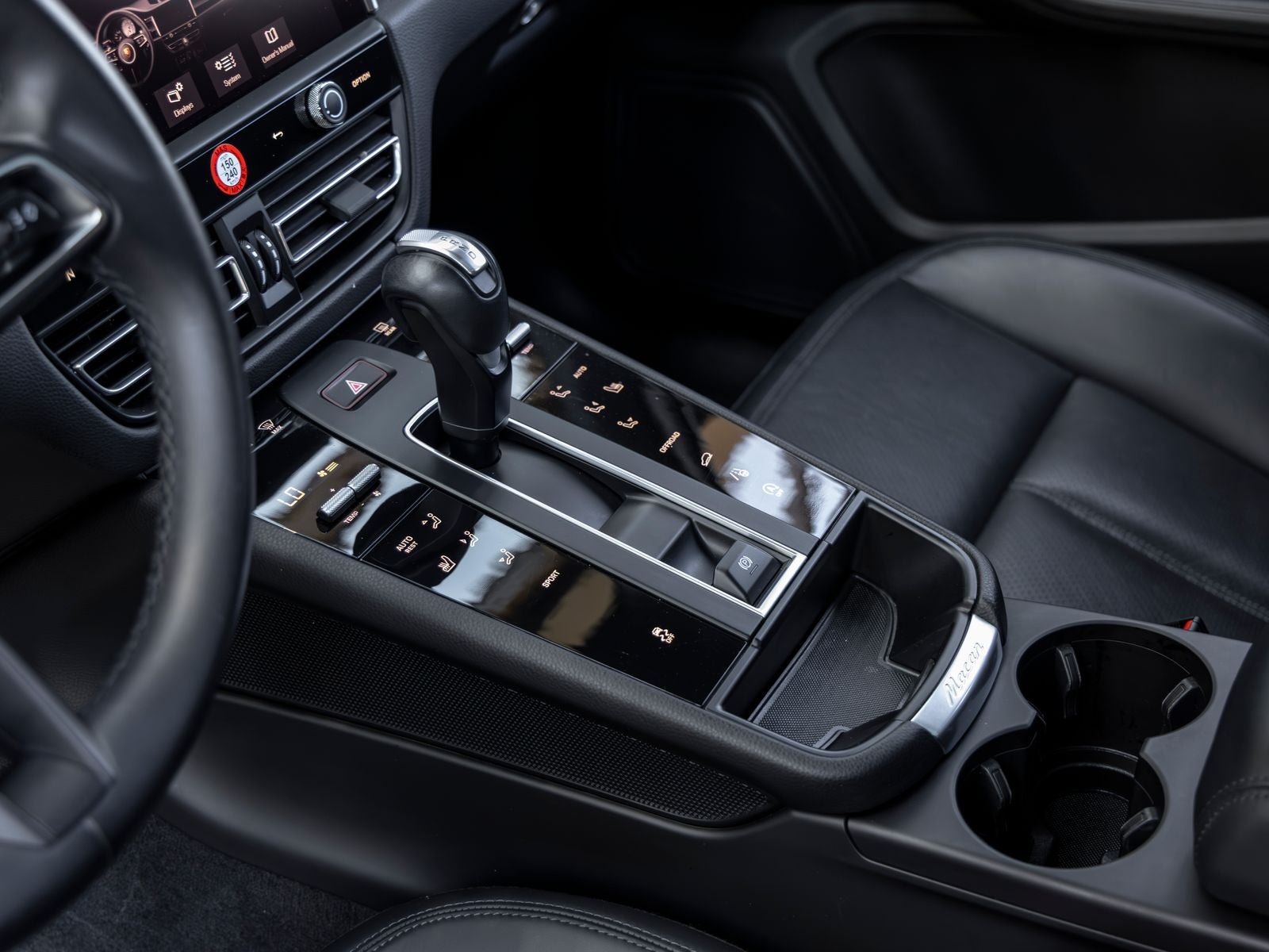 2023 Porsche Macan Macan (MY23)