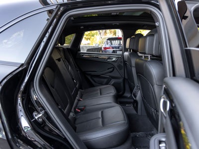 2023 Porsche Macan Macan (MY23)
