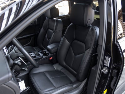 2023 Porsche Macan Macan (MY23)
