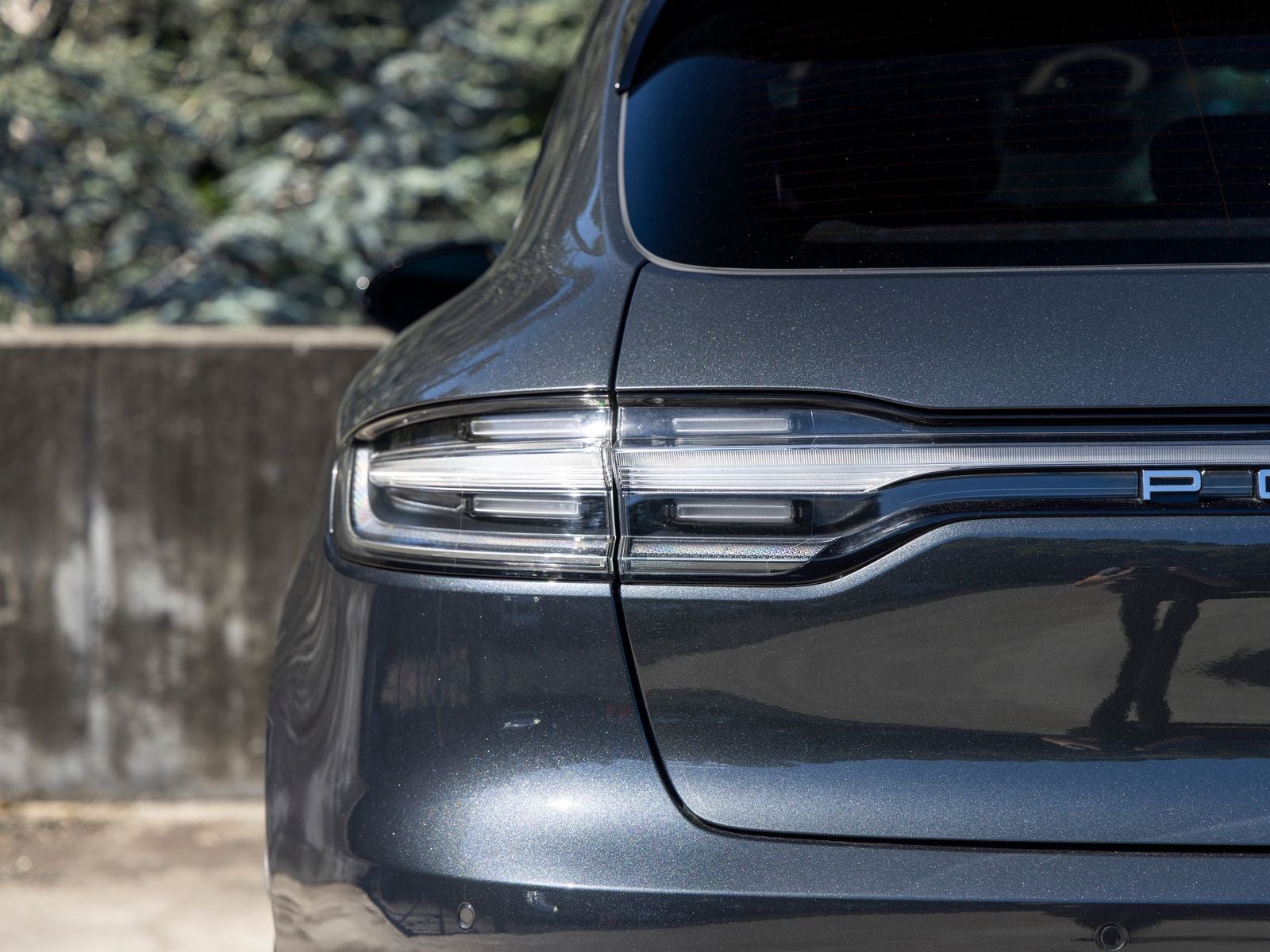 2024 Porsche Macan Base